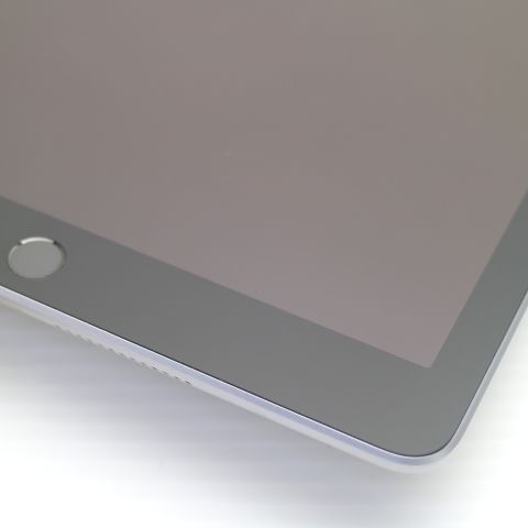 ����Ʊ�� iPad ��6���� Wi-Fi 128GB ���ڡ������쥤