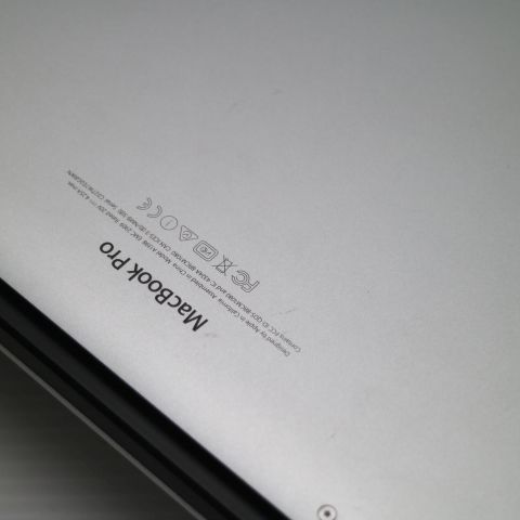 Ķ���� MacBook Pro 2015 15����� Core i7 16GB 256GB