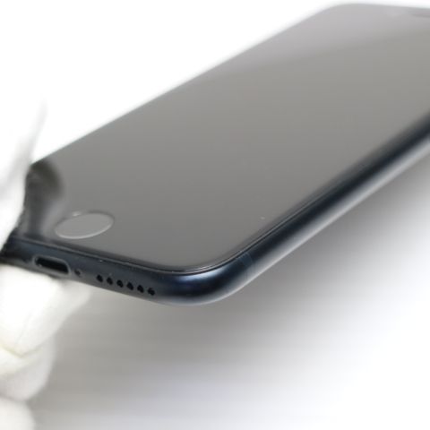�¿��ݾ� Ķ���� SIM�ե꡼ iPhone SE3 ��3���� 128GB �ߥåɥʥ���