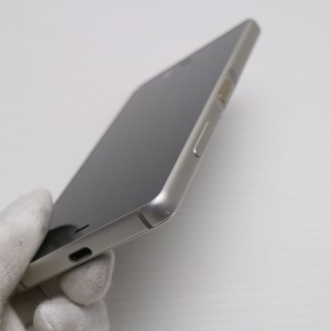 ¿ݾ Ʊ F-01K arrows NX ۥ磻  