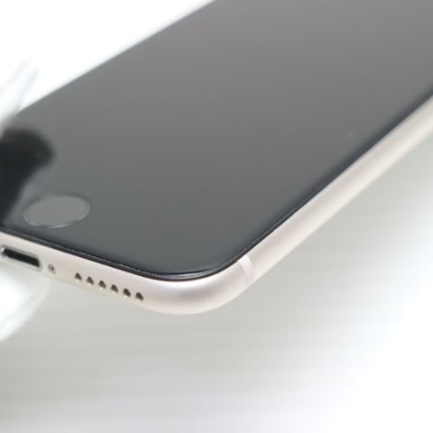 �¿��ݾ� ����Ʊ�� SIM�ե꡼ iPhone SE3 ��3���� 256GB �������饤��