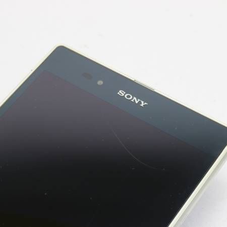 ���¿��ݾ��ա����ʡ�au SOL24 Xperia Z Ultra �ۥ磻�ȡ������ �������