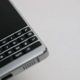 �¿��ݾ� ���� BlackBerry KEY2 ����С� ���� �����