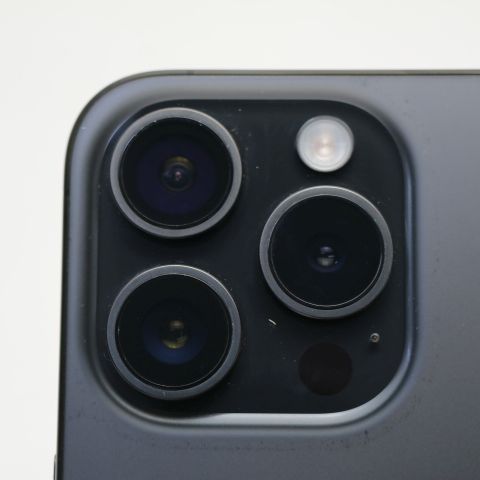 �¿��ݾ� ������� SIM�ե꡼ iPhone15 Pro 128GB �֥�å������˥���