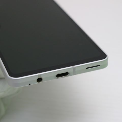 �¿��ݾ� Ķ���� SH-54B AQUOS sense6 ����С� �����