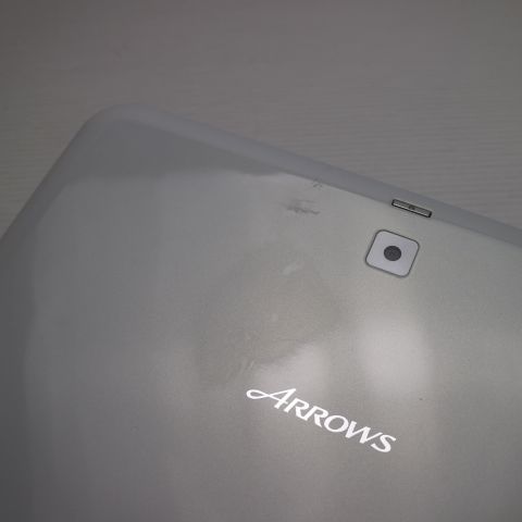�¿��ݾ��� ���� F-01D ARROWS Tab LTE �ۥ磻�� ����� �������