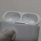 �¿��ݾ� ���� AirPods Pro ��2���� lightning��ǥ� �ۥ磻��