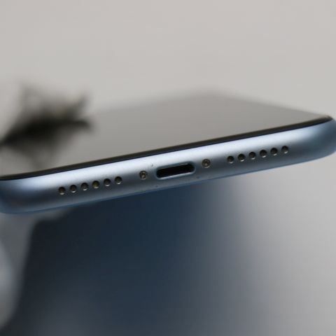 �¿��ݾ� Ķ���� SIM�ե꡼ iPhoneXR 128GB �֥롼 ���� �����