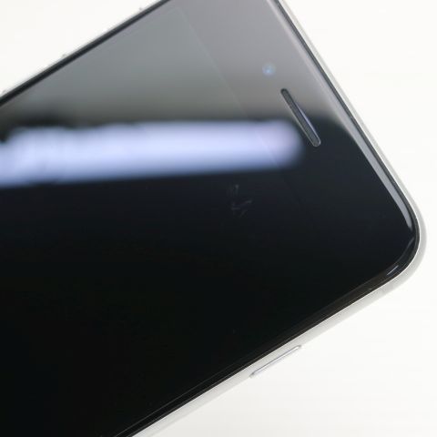 �¿��ݾ� Ķ���� SIM�ե꡼ iPhone SE ��2���� 256GB �ۥ磻�� �����
