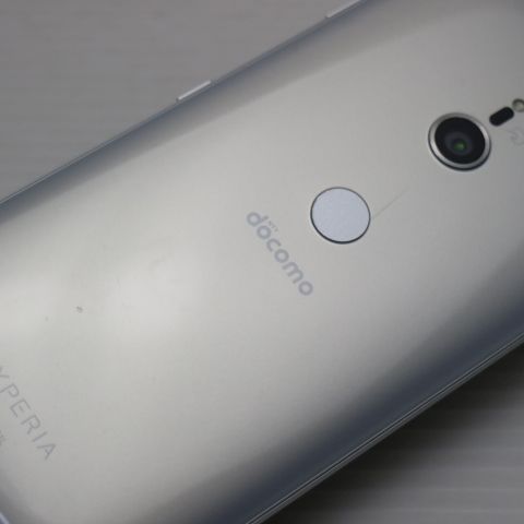 �¿��ݾ� Ķ���� SO-01L Xperia XZ3 �ۥ磻�ȥ���С� ���� �����