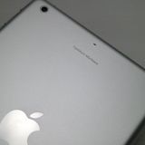�¿��ݾ��� Ķ���� iPad mini 2 Retina Wi-Fi 128GB ����С�