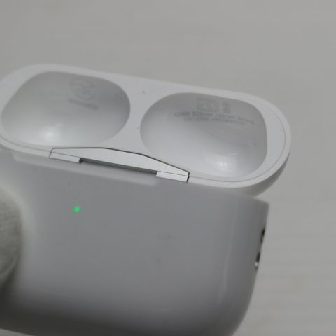 �¿��ݾ� ���� AirPods Pro ��2���� USB-C �ۥ磻��