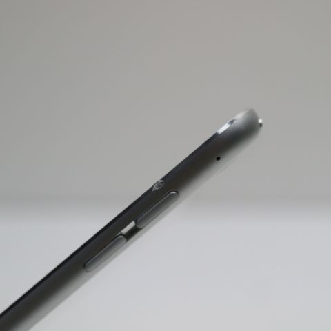 ¿ݾ Ķ iPad Air 2 Wi-Fi 16GB С  