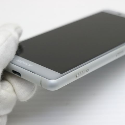 �¿��ݾ� ����Ʊ�� SO-05K Xperia XZ2 Compact �ۥ磻�� ���� �����