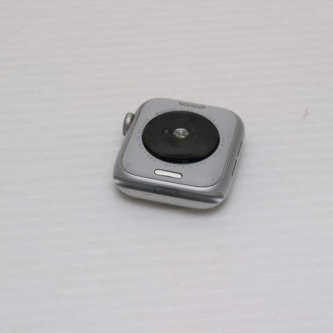 ¿ݾ Ķ Apple Watch SE2 40mm GPS С