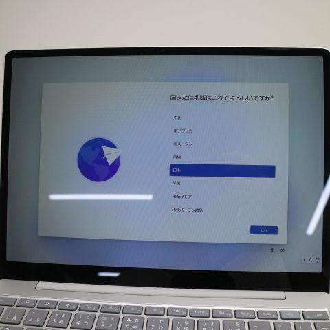 ������� Surface Laptop Go Core Core i5 8GB 256GB