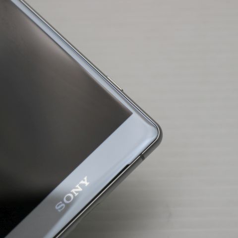 �¿��ݾ� ���� SOV37 Xperia XZ2 ����С� ���� �����