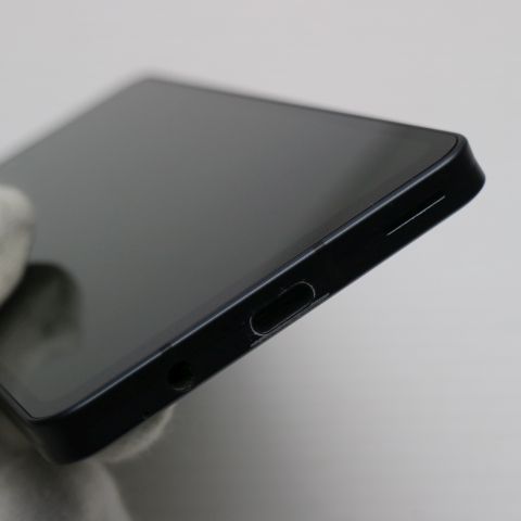 超美品 SIMフリー AQUOS sense6 4GB 64GB SH-M19 ブラック 白ロム