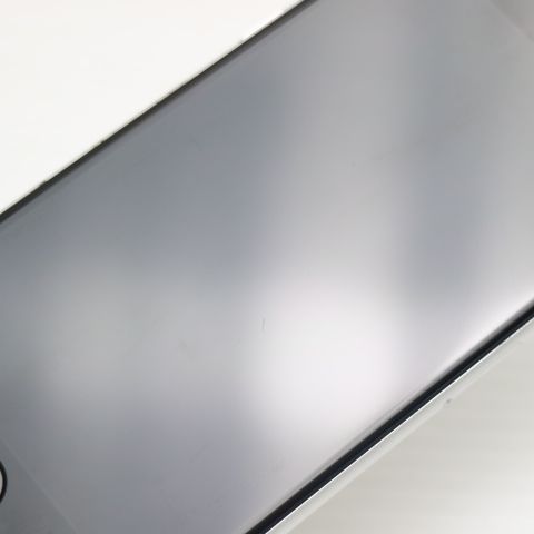 �¿��ݾ� Ķ���� SIM�ե꡼ iPhone SE ��2���� 64GB �ۥ磻�� �����