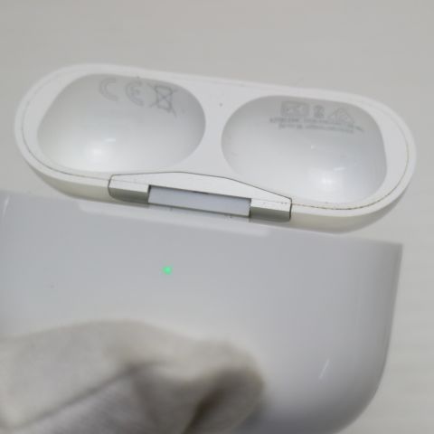 �¿��ݾ� ���� AirPods Pro MagSafe�б�