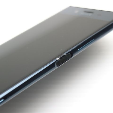 �¿��ݾ��� Ķ���� SO-04J Xperia XZ Premium �֥�å� ����� �������