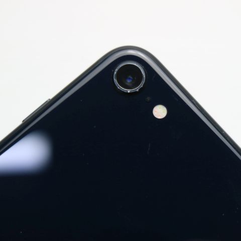 �¿��ݾ� Ķ���� SIM�ե꡼ iPhone SE3 ��3���� 64GB �ߥåɥʥ���