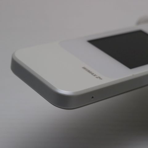 新品同様 UQmobile Speed Wi-Fi NEXT W04 ホワイト