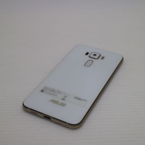 中古 SIMフリー zenfone 3 ZE520KL ホワイト  中古本体