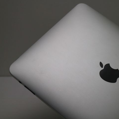 �¿��ݾ��� Ķ���� iPad Wi-Fi 64GB �֥�å�  �������