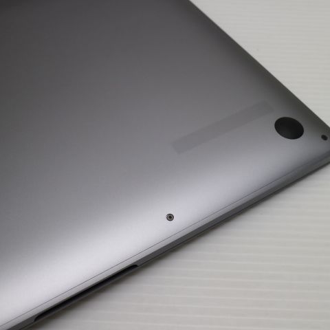 �¿��ݾ� ���� MacBook Pro 2022 13 M2 16GB 256GB  ����С�