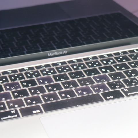 Ķ���� MacBook Air 2019 13����� Core i5 8GB 128GB