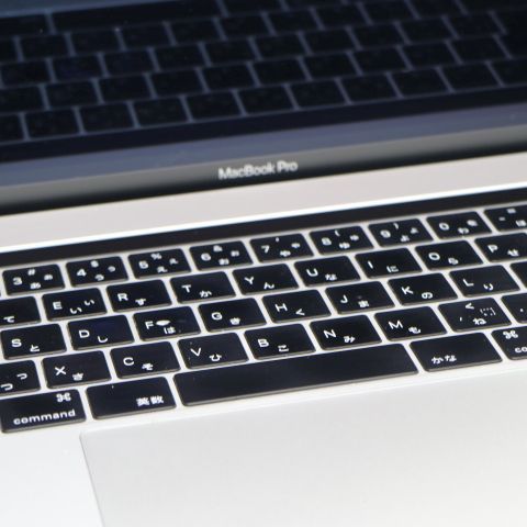 ���� MacBook Pro 2018 15����� Core i7 16GB 512GB