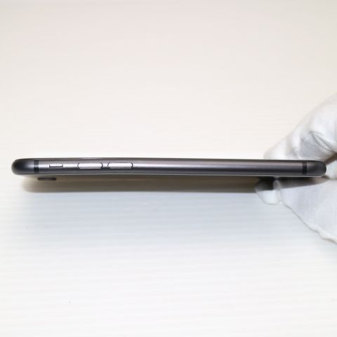 �¿��ݾ��� ���� SIM�ե꡼ iPhone8 64GB ���ڡ������쥤 �֥�å�  �������