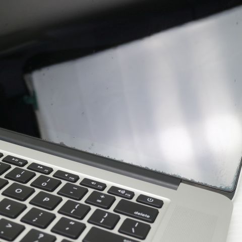 ���� MacBook Pro 2015 15����� Core i7 16GB 512GB