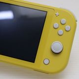�¿��ݾ� Ķ���� Nintendo Switch Lite ��������