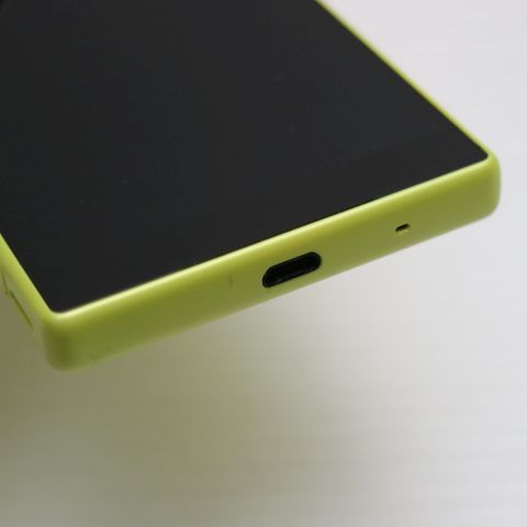 �¿��ݾ��� Ķ���� SO-02H Xperia Z5 Compact ��������  �������