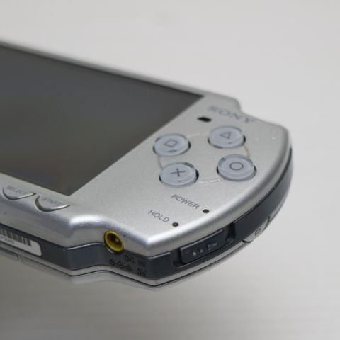 ��� PSP-2000 ������������С�  �������