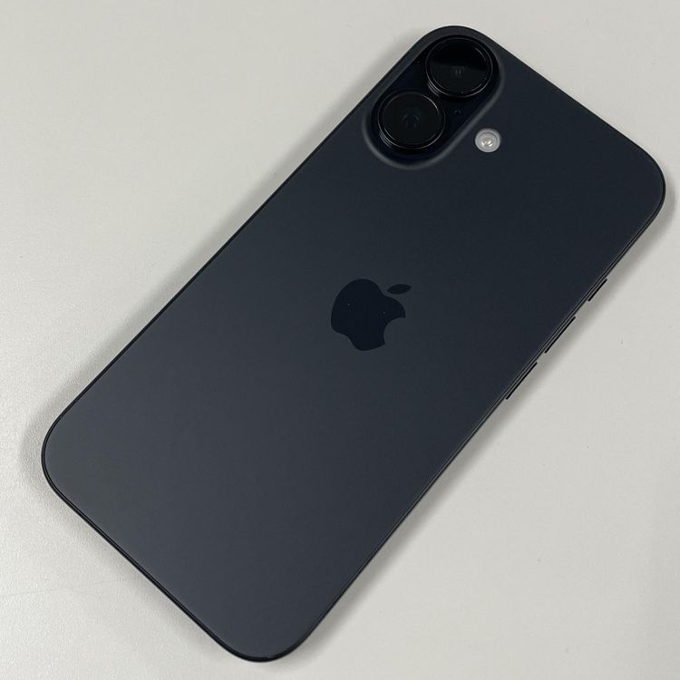 iPhone 16 128GB �֥�å� SIM���å������