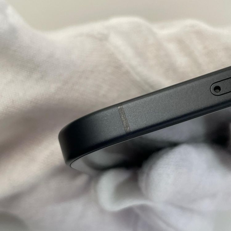 iPhone 16 128GB �֥�å� SIM���å������