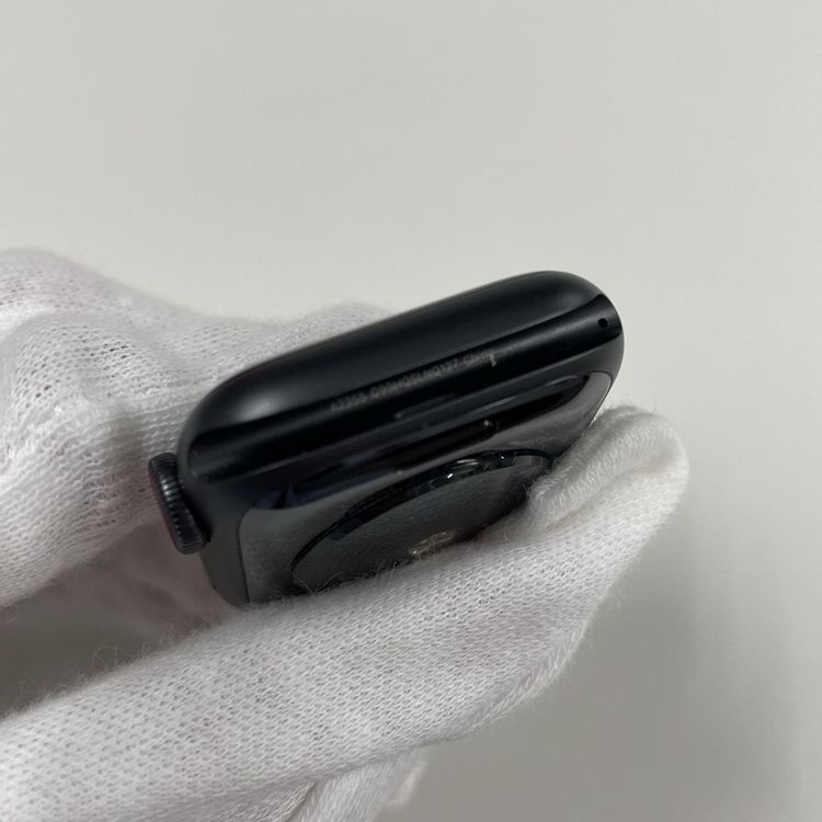 ★利用制限〇★ Apple Watch Apple Watch SE 40mm GPS+Cellular スペースグレイ