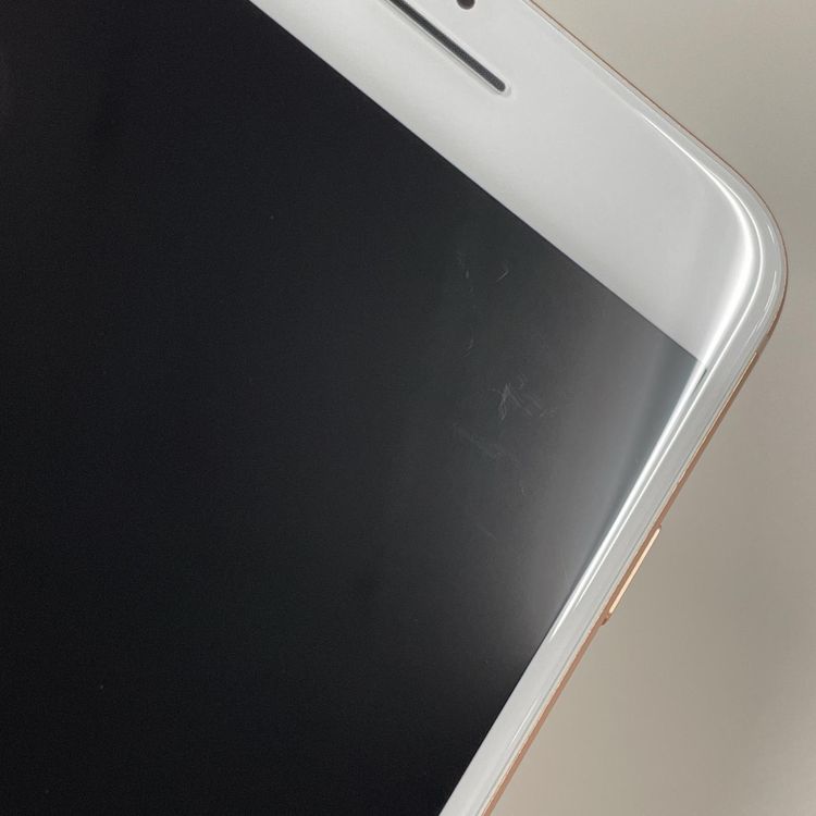 ★利用制限〇★ iPhone 8 Plus 256GB ゴールド SIMロック解除済