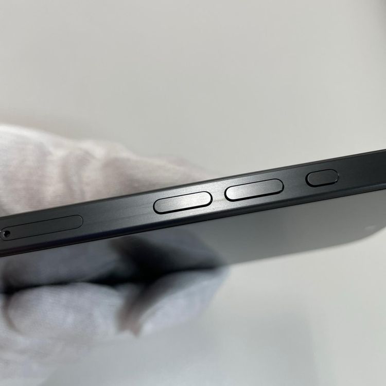 iPhone 15 Pro 256GB �֥�å������˥��� SIM���å������