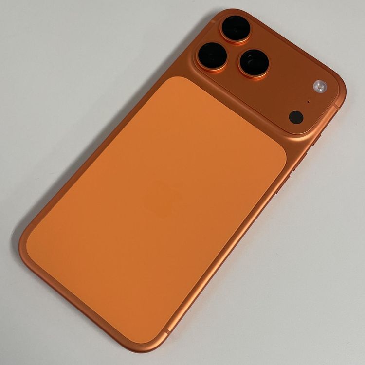 iPhone 17 Pro Max 256GB �����ߥå������ SIM���å������