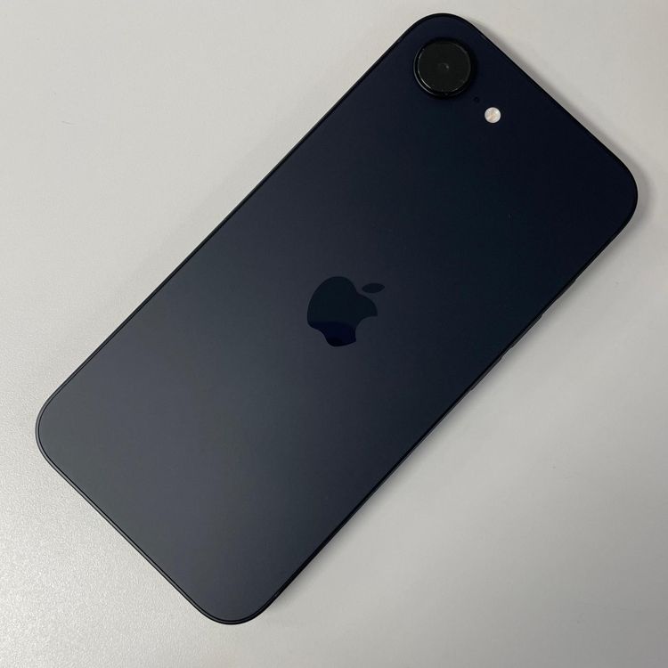 iPhone 16e 128GB �֥�å� SIM���å������