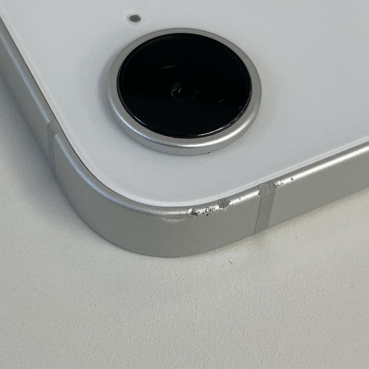 iPhone 16e 128GB �ۥ磻�� SIM���å������