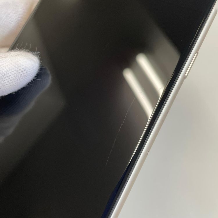 ���������¡��� iPhone SE(��3����) 64GB �������饤�� SIM���å������
