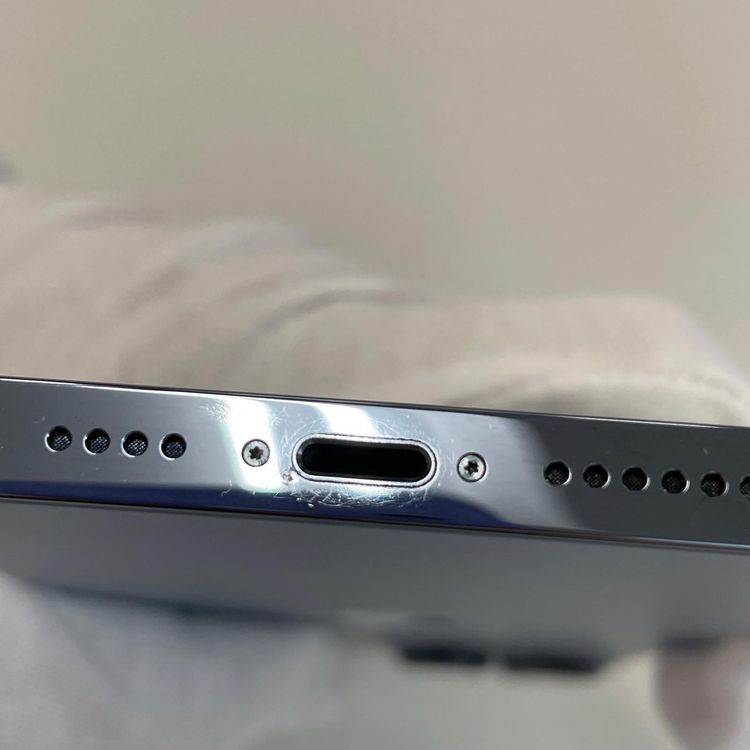 ���������¡��� iPhone 13 Pro Max 128GB ������֥롼 SIM���å������
