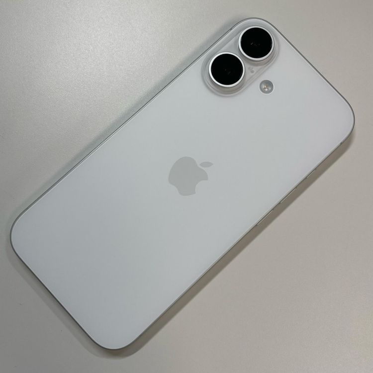 iPhone 17 256GB �ۥ磻�� SIM���å������