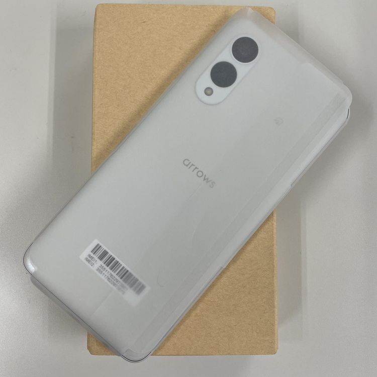 ���������¡��� arrows We2 A402FC �ߥ��ȥۥ磻�� SIM���å������