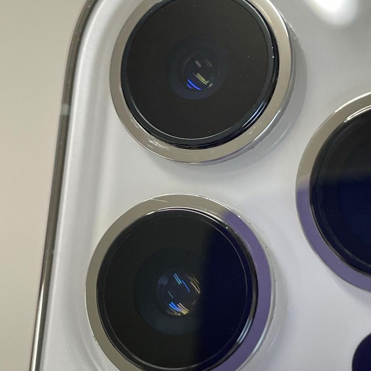 ���������¡��� iPhone 13 Pro Max 256GB ����С� SIM���å������